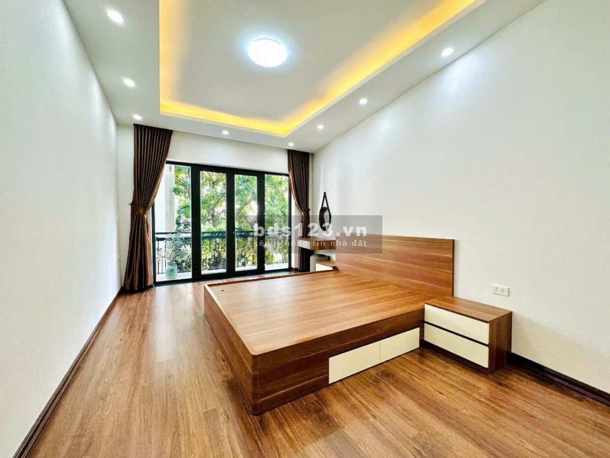 Bán nhà phố Nguyễn Trãi - 36m² × 5 tầng, ở sướng - lô góc…