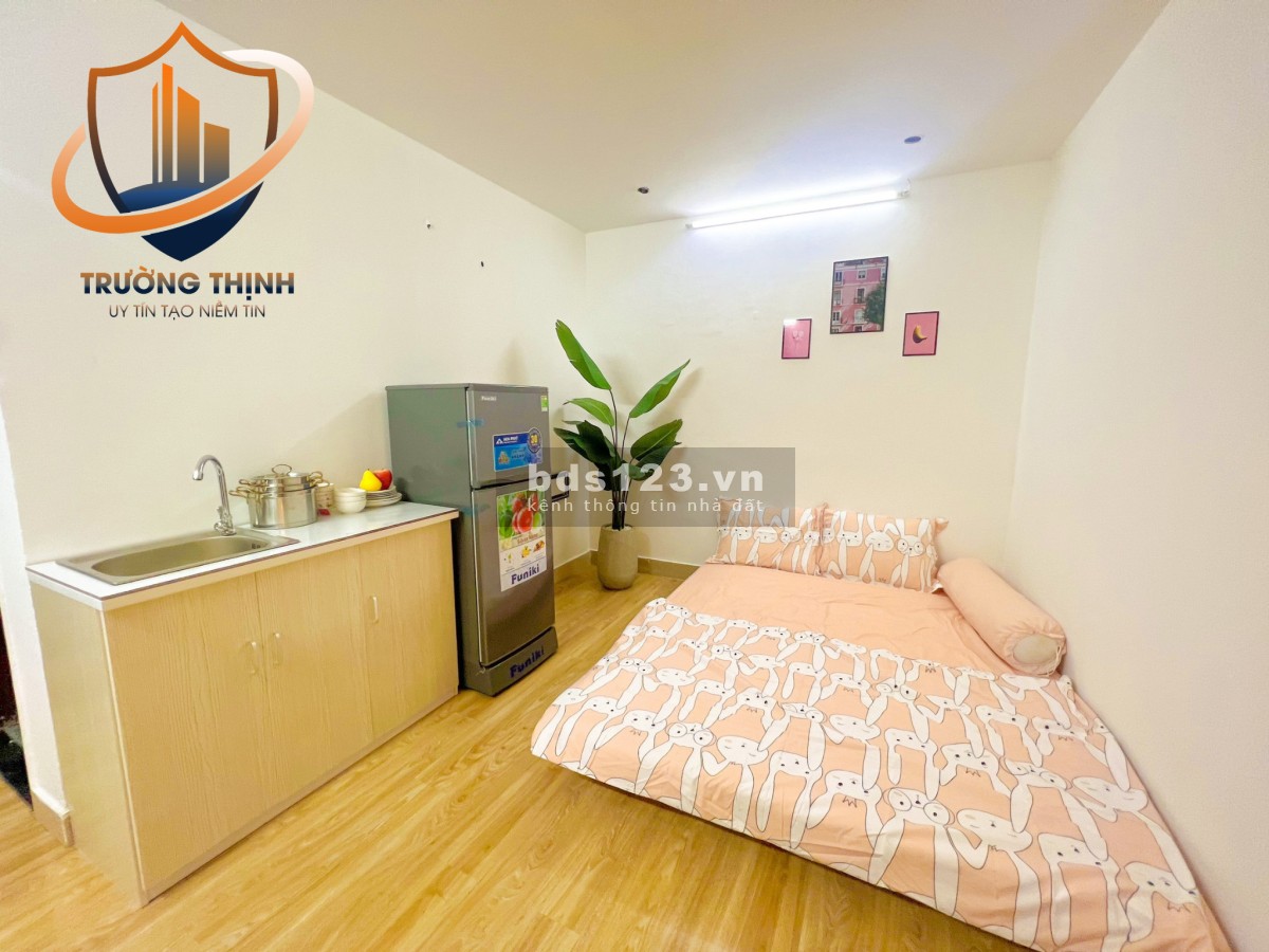 Phòng mới 100% nội thất có sẵn nằm kế Công viên Hoàng Văn…