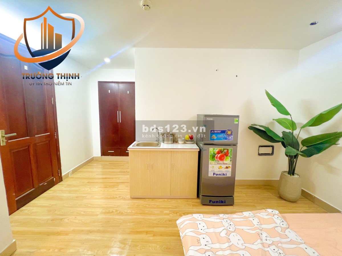 Phòng mới 100% nội thất có sẵn nằm kế Công viên Hoàng Văn…