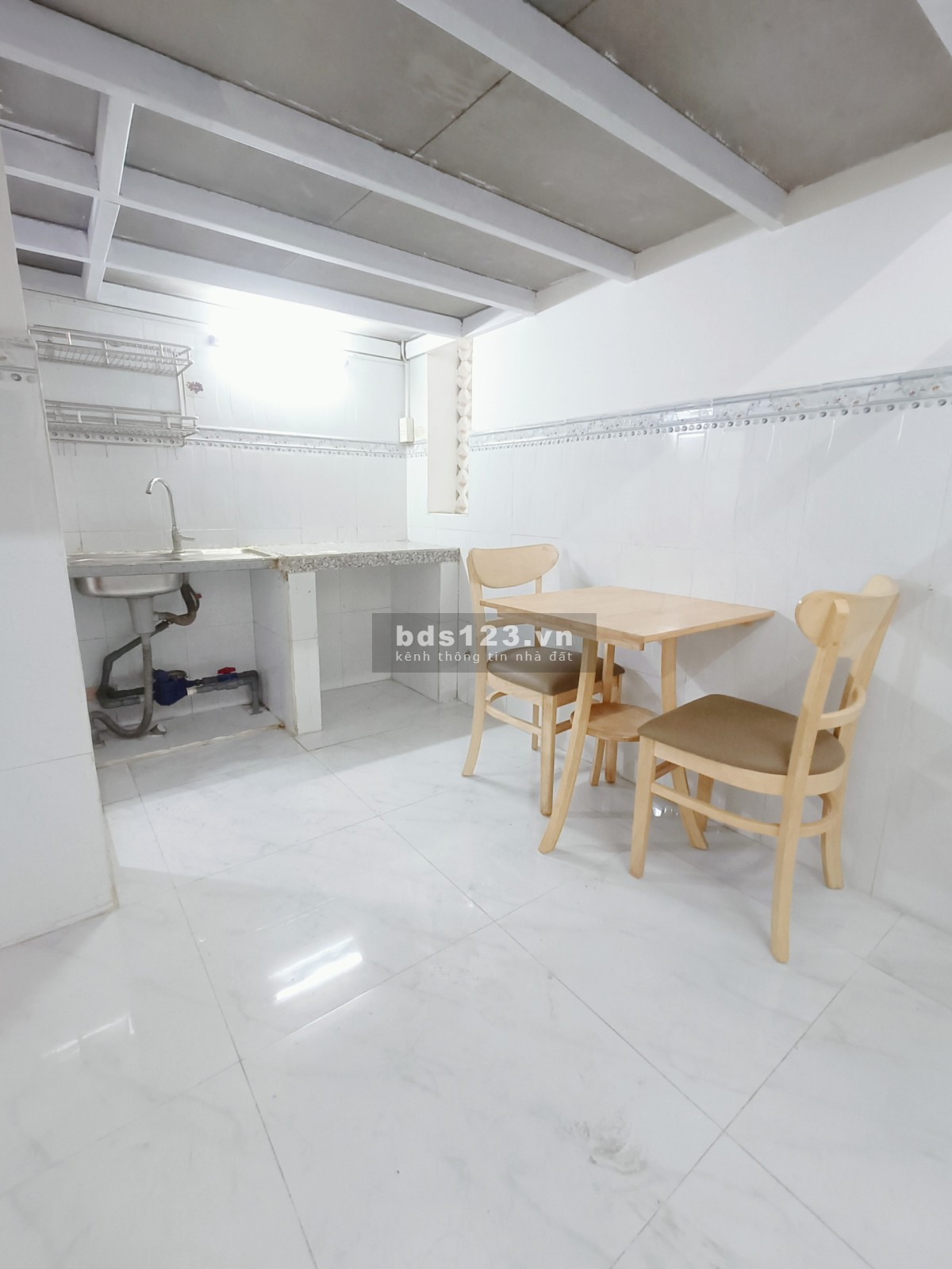 Phòng trọ thoáng mát gần ETOWN, Vincom Cộng Hòa