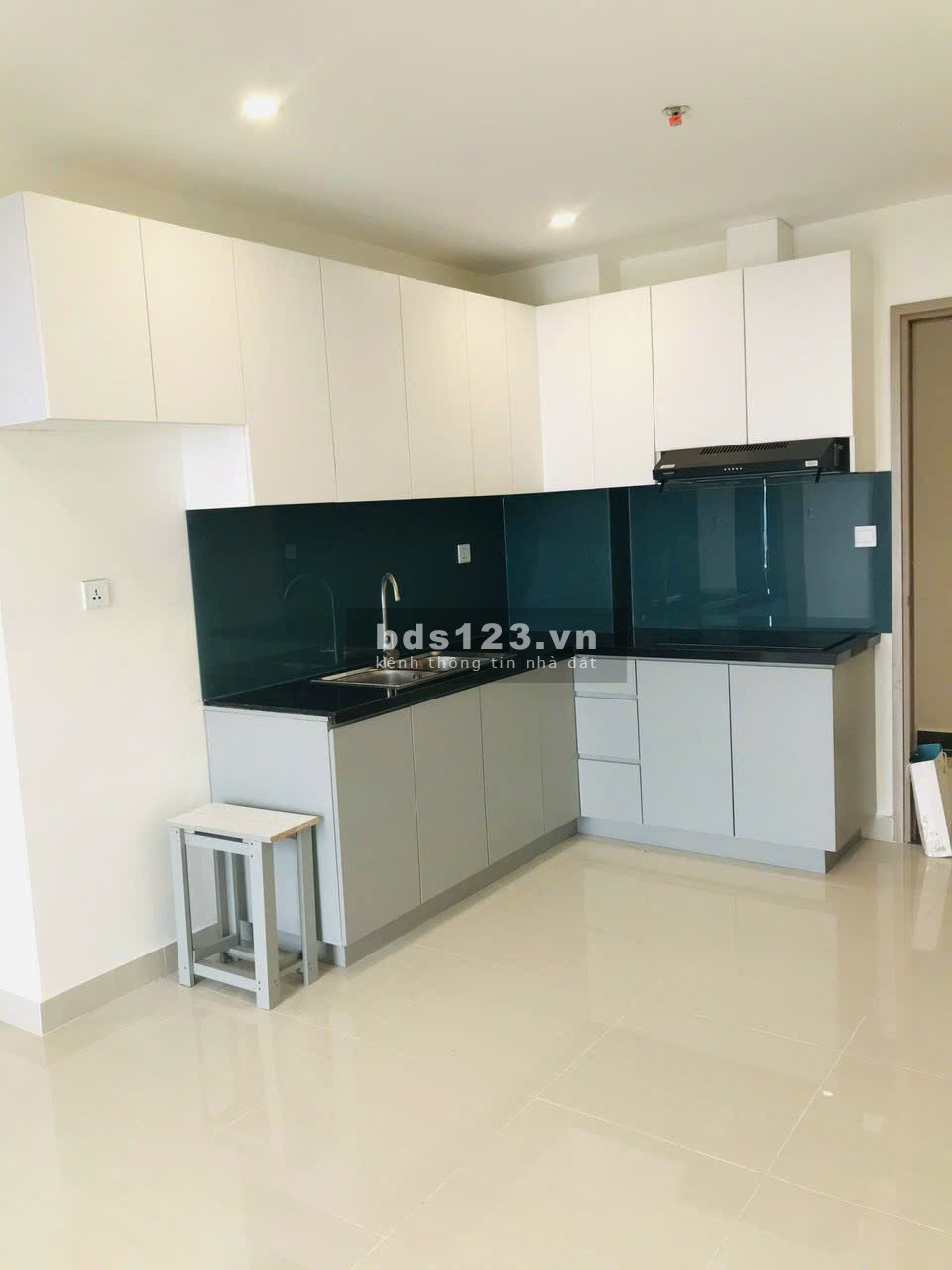 Bán căn hộ 2PN giá siêu rẻ tại Vinhomes Grand Park, Q9