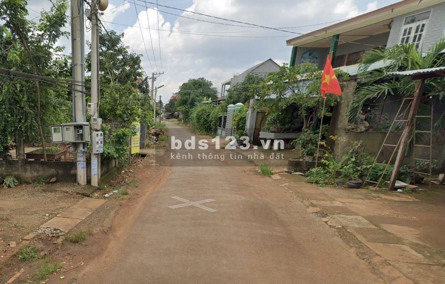 Bán đất mặt tiền giá rẻ – Cạnh khu công nghiệp.