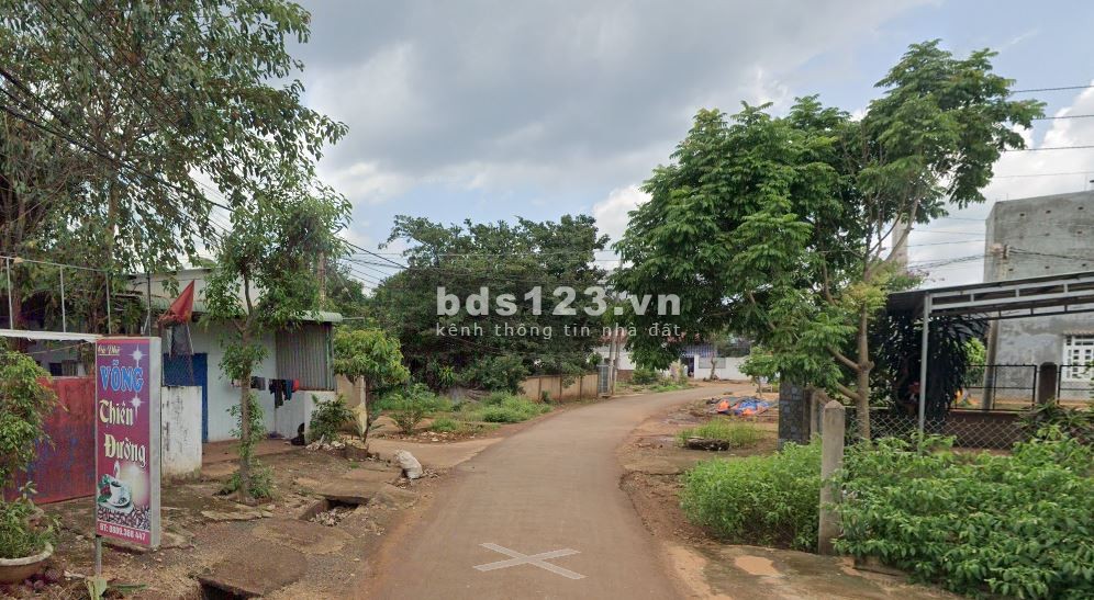 Bán đất mặt tiền giá rẻ – Cạnh khu công nghiệp.