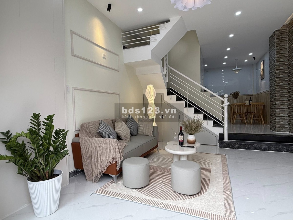 Bán Nhà 3 Tầng - Kiệt ô tô 5M - Trần Cao Vân thông Nguyễn…