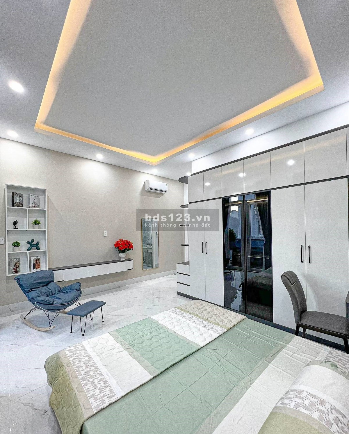 Cần bán gấp căn 1 trệt 2 lầu giá yêu thương cho người có…