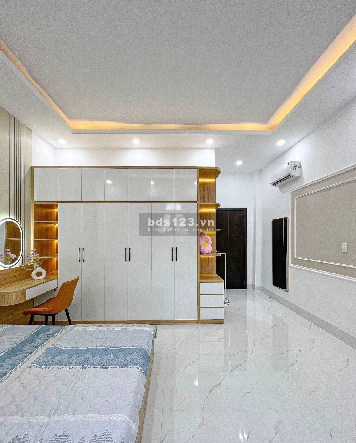 Cần bán gấp căn 1 trệt 2 lầu giá yêu thương cho người có…
