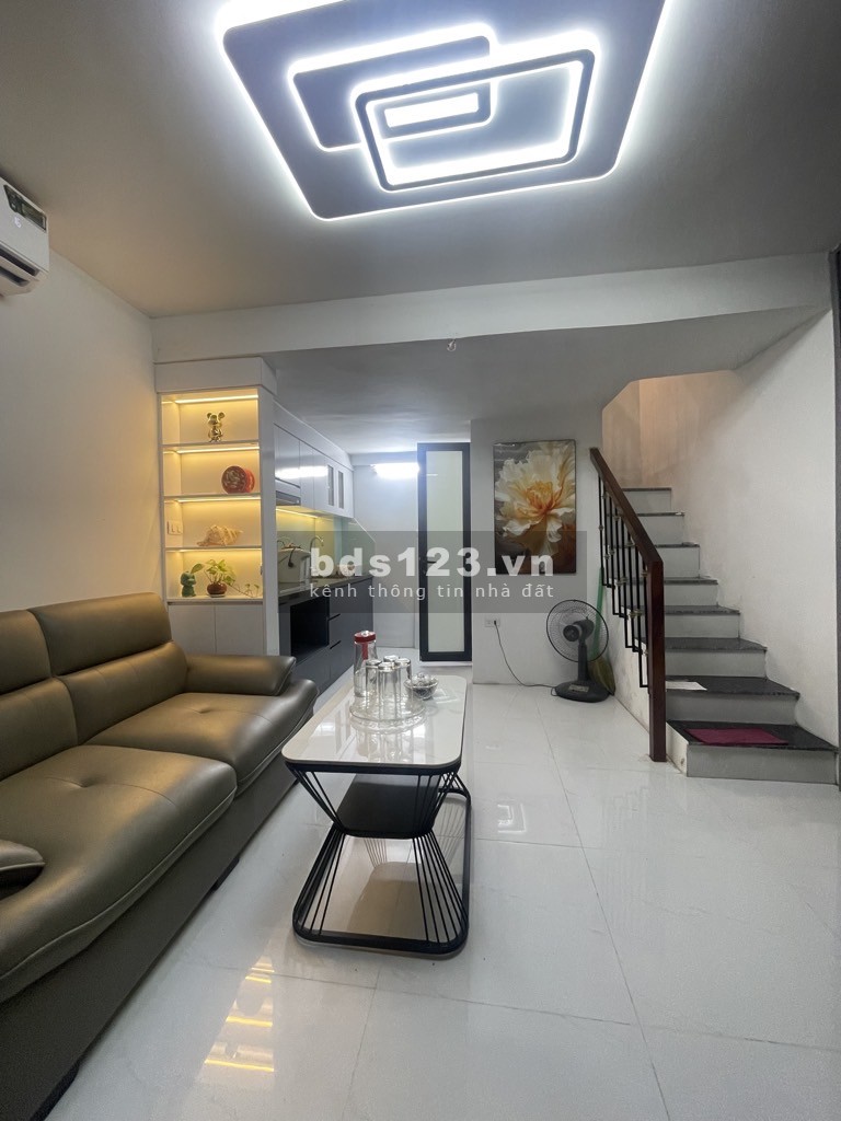 Chính chủ gửi bán nhà Minh Khai, HBT – Full nội thất – Ở ngay