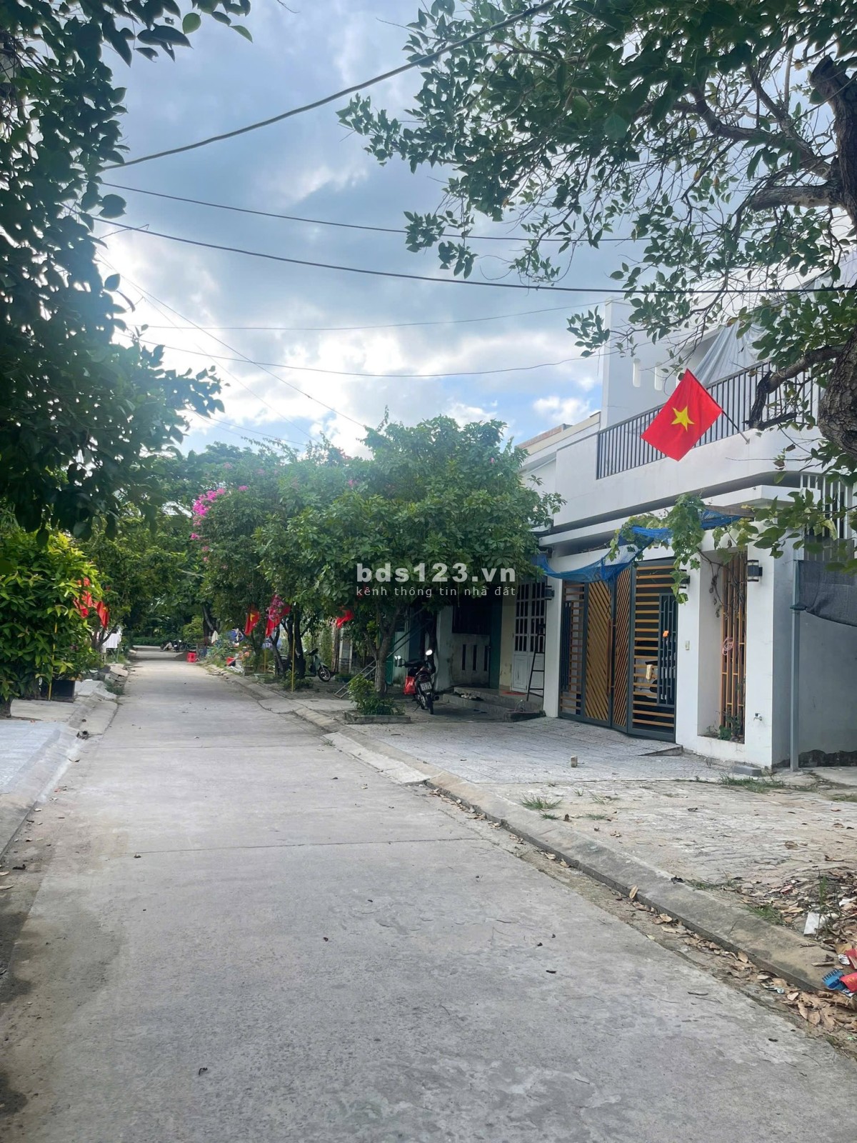 Bán Đất Tặng Nhà Cấp 4 - Khu Tái Định Cư Phong Nam, Hòa Xuân