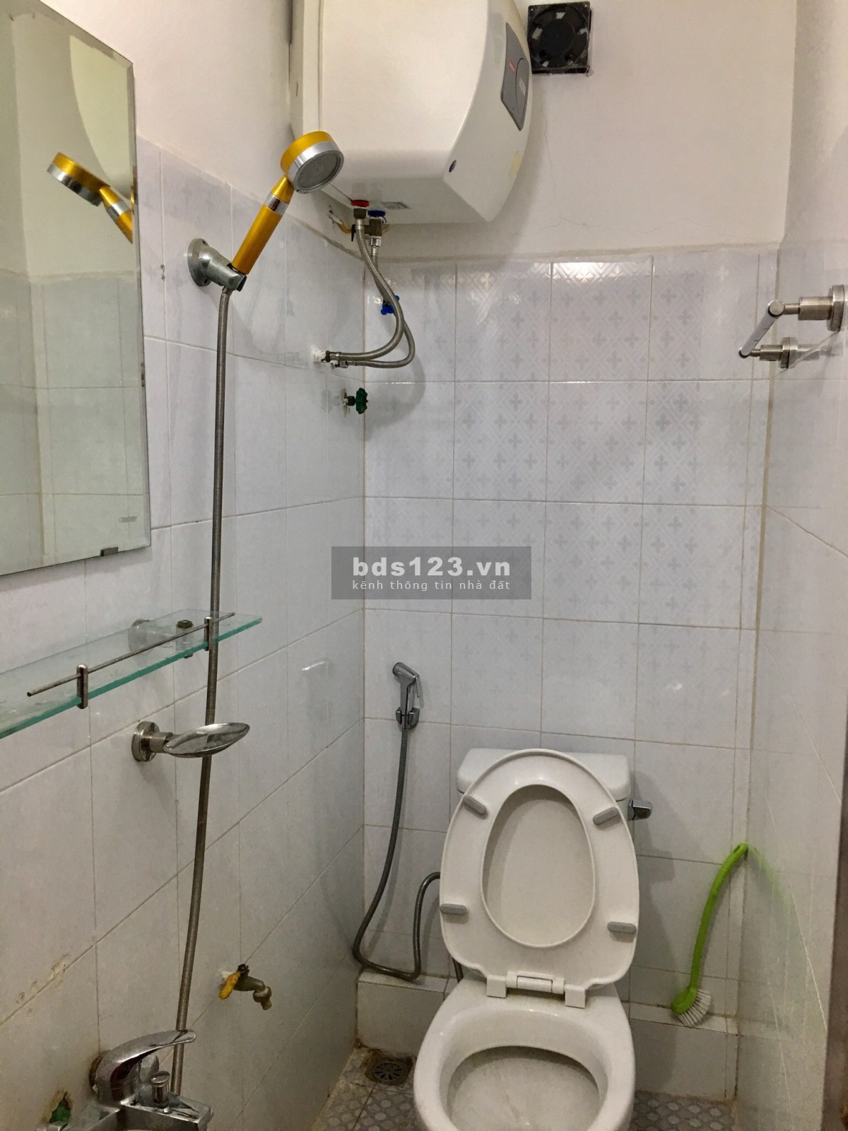 Cho thuê nhà 5 tầng nguyên căn phố Đội Nhân, Ba Đình, Hà Nội
