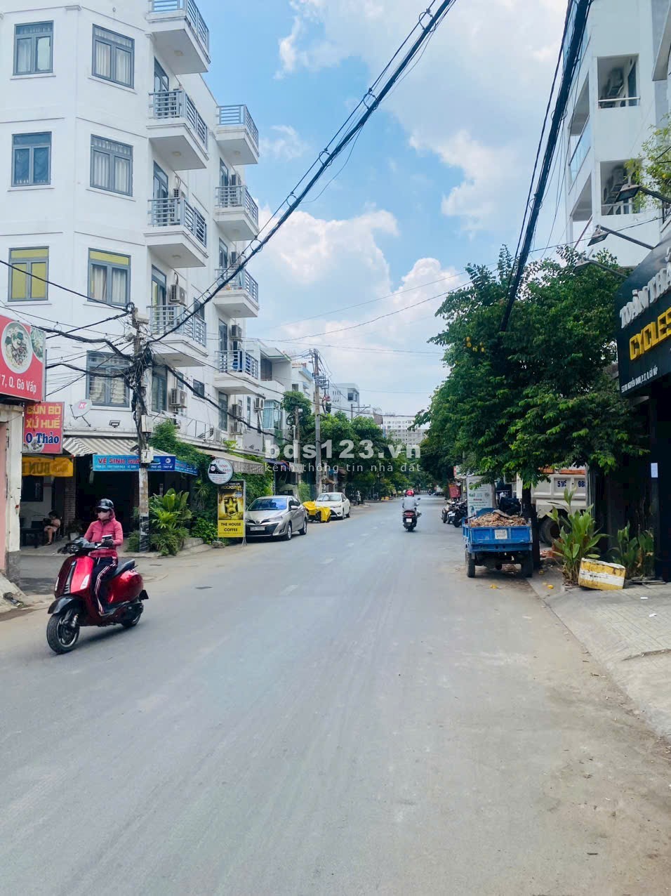 Cho thuê mặt bằng kinh doanh, lối đi riêng, có nhà tắm vệ…