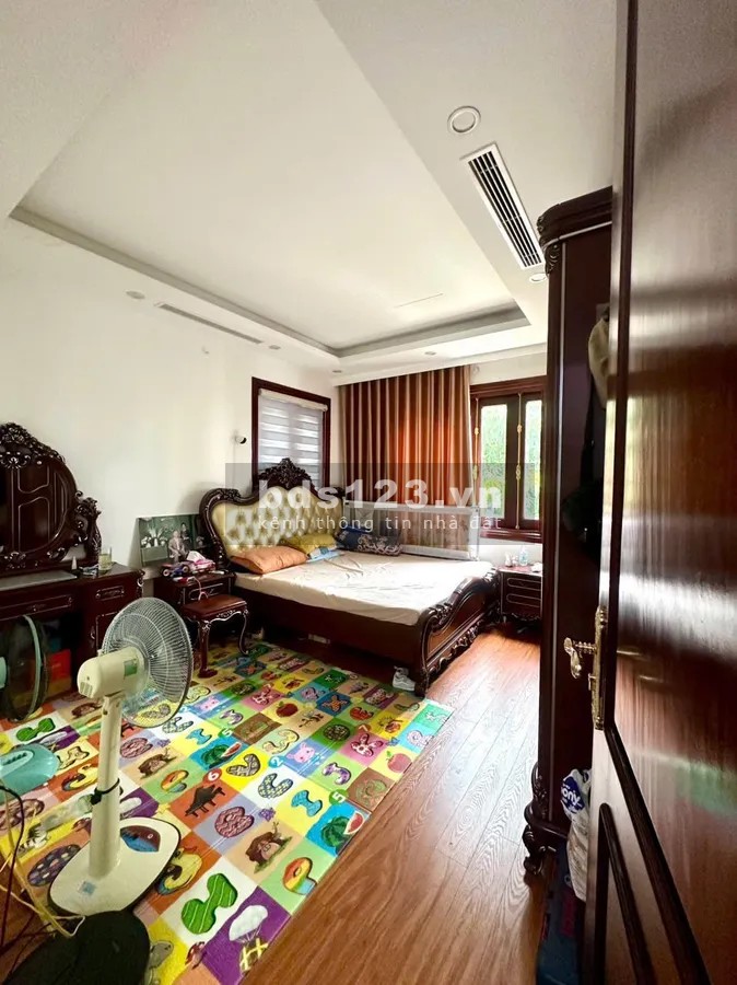 Bán nhà 4 tầng Ngọc Hồi, 46m2, giá 5.65 tỷ