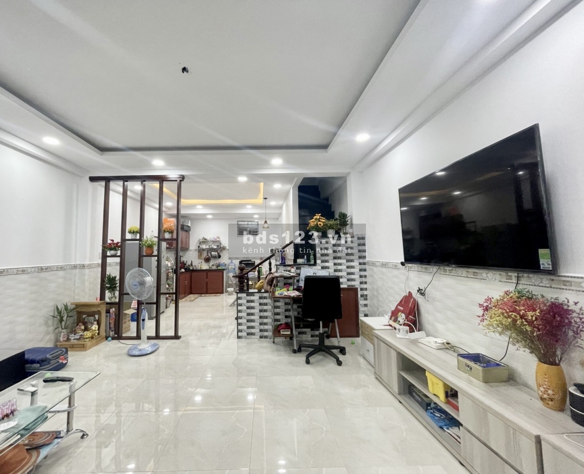 Không nào ngộp hơn 3Tỷ cho căn nhà ngon