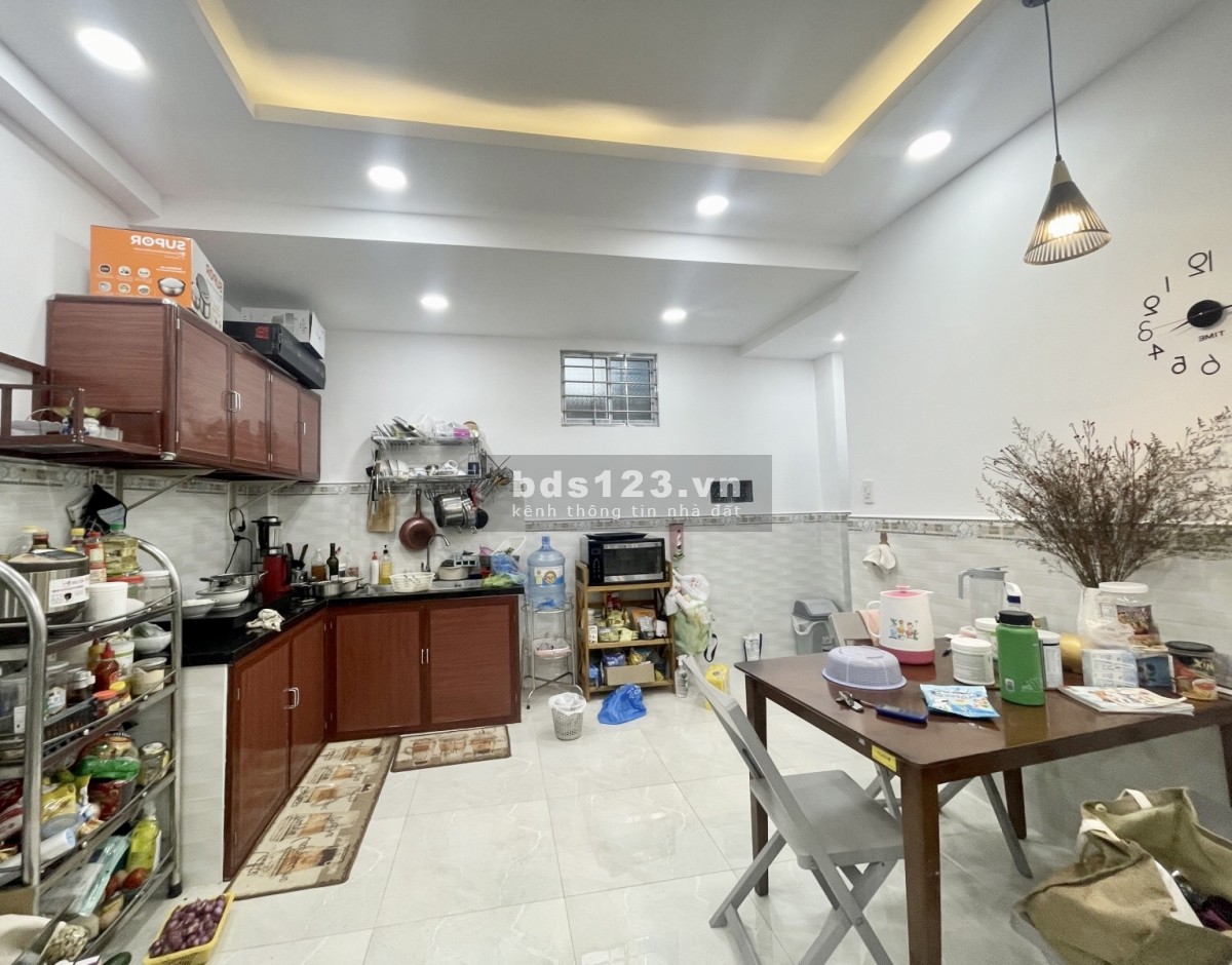 Không nào ngộp hơn 3Tỷ cho căn nhà ngon