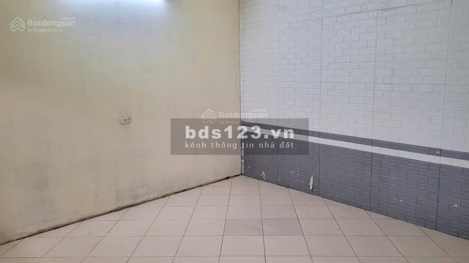 Cho thuê nhà ngõ 51 Lương Khánh Thiện