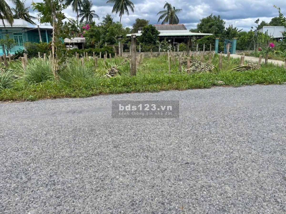 Bán 6x25 thổ cư ngay chợ Bình Lãng mt Nguyễn Văn Dư 6m