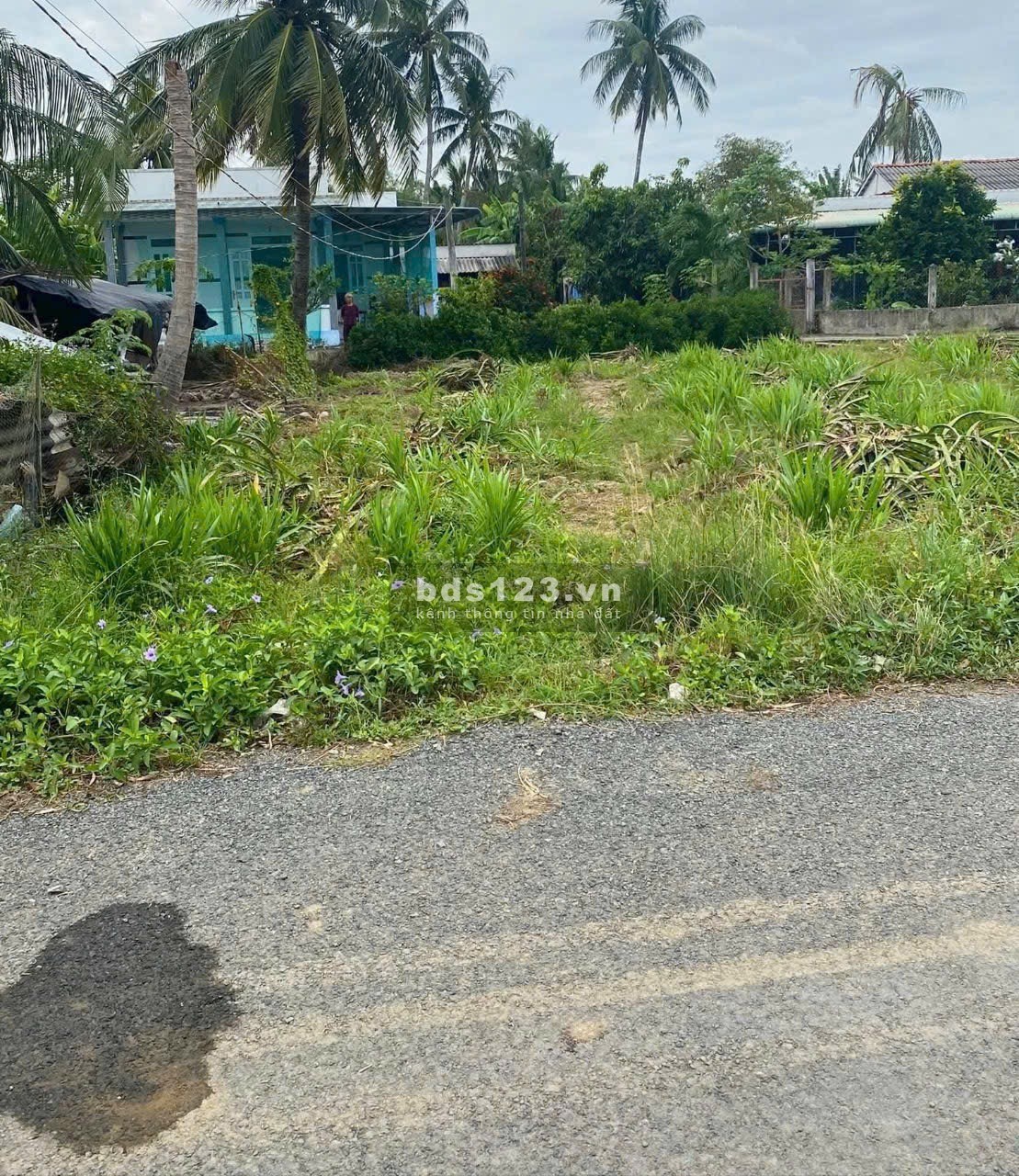 Bán 6x25 thổ cư ngay chợ Bình Lãng mt Nguyễn Văn Dư 6m