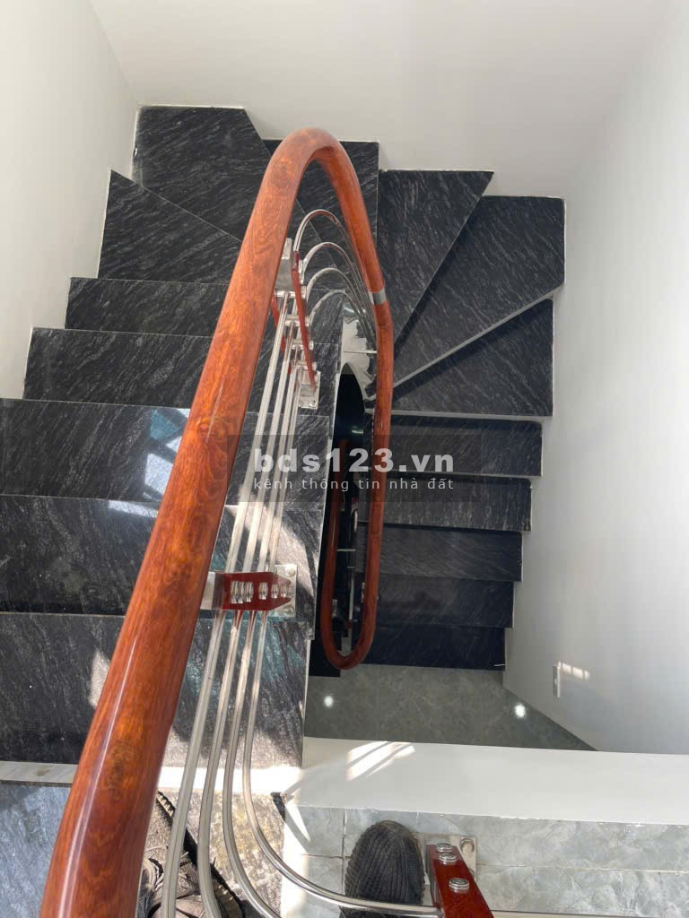 Bán nhà Tân Lập, Đan Phượng, 5t x 43m2, Ngõ Rộng. Giá: 4.95 tỷ
