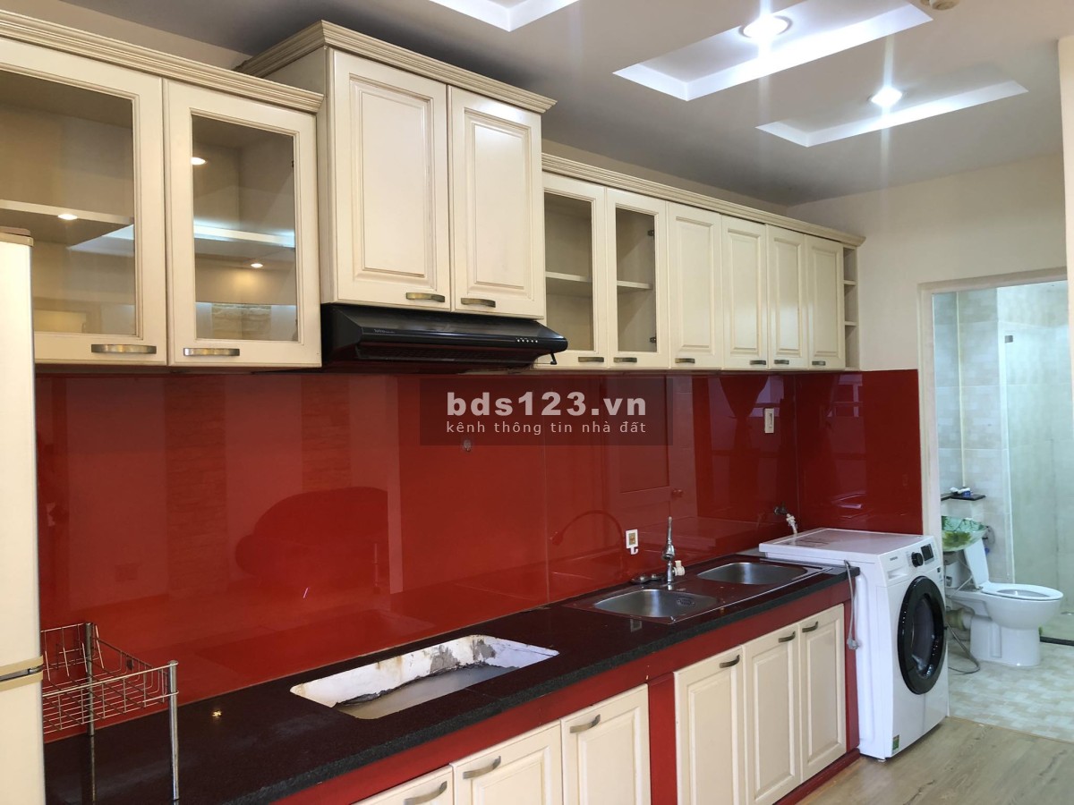 Cho Thuê Căn hộ Central Garden Quận 1, Dt : 78 m2, 2PN, 2WC, Giá : 12 tr/th