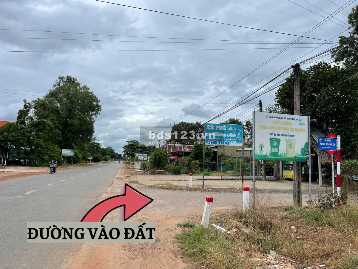 Đất Minh Thạnh Dầu Tiếng liền kề dân cư.
