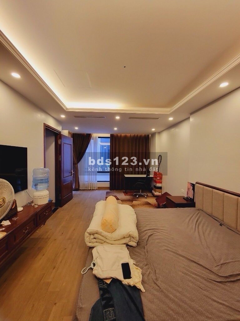Siêu phẩm phân lô - 7 tầng - Thang máy - Mặt tiền rộng - Ngõ…