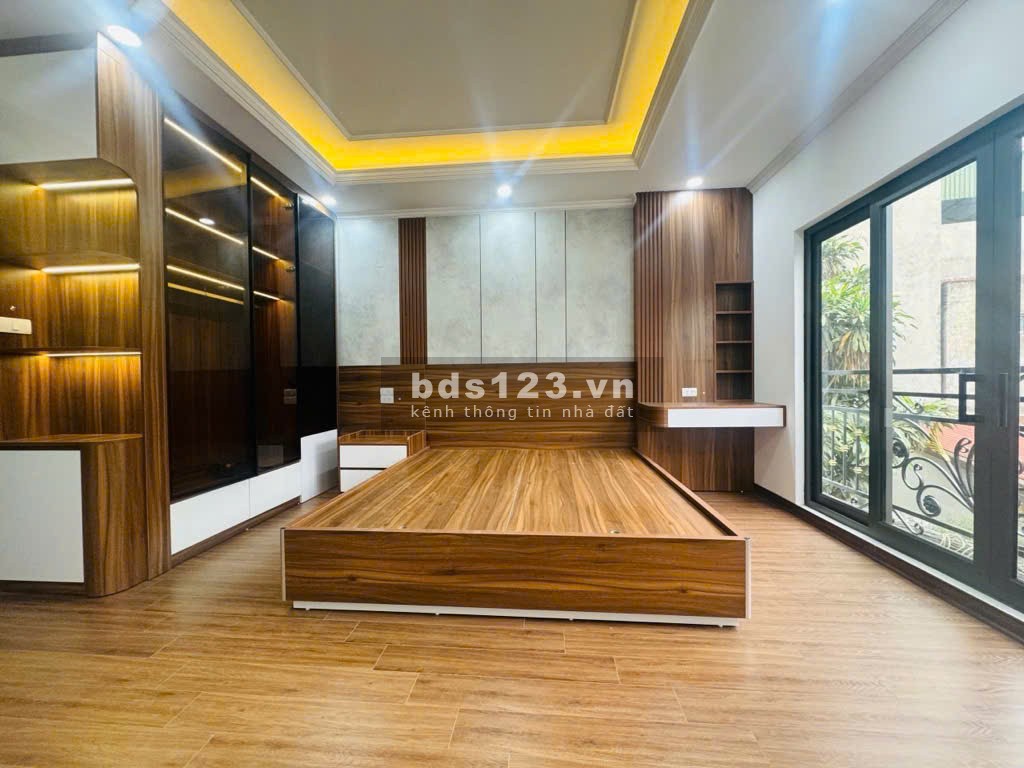 Bán nhanh nhà mặt ngõ - Đường Khương Đình - Thanh Xuân: 35m² x 6 tầng thang máy - 8,6 tỷ