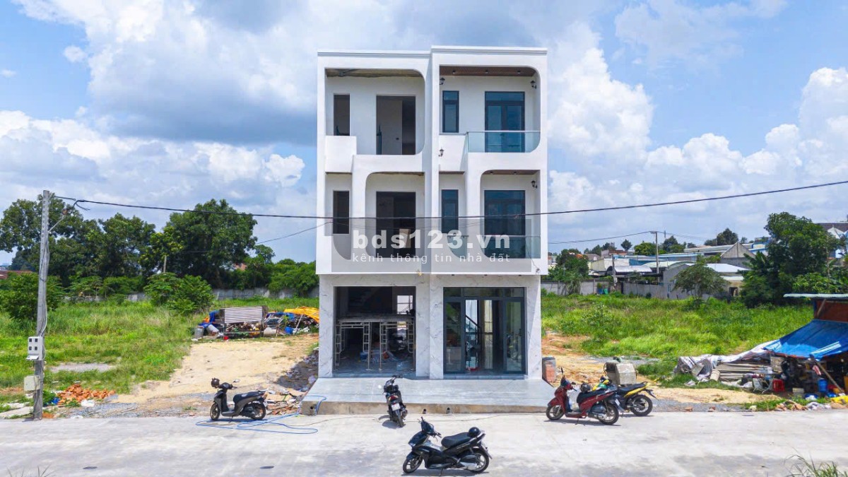 Bán nhà phố của dự án Song Long Residence Thủ Dầu Một - Bảng giá cập nhật mới nhất hiện nay