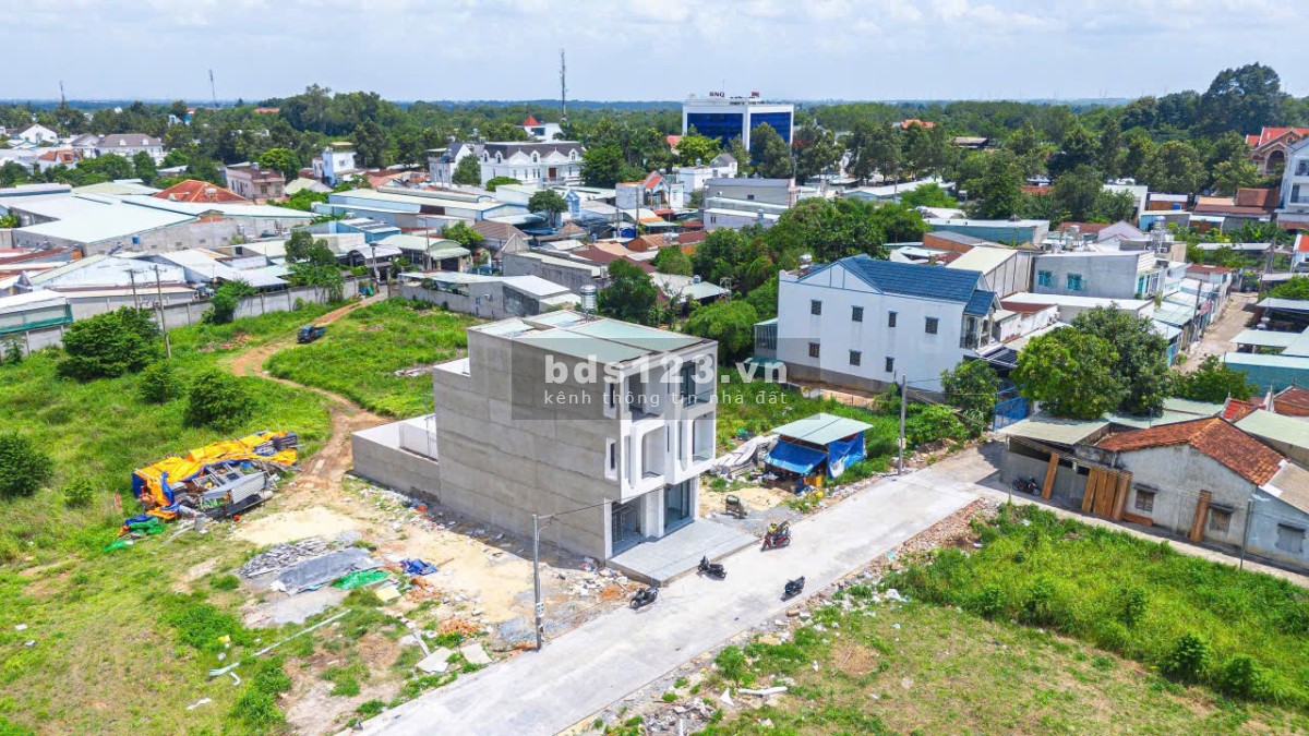 Bán nhà phố của dự án Song Long Residence Thủ Dầu Một - Bảng giá cập nhật mới nhất hiện nay