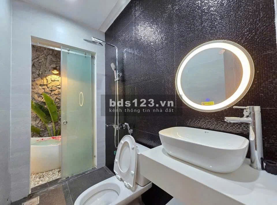 Chính chủ bán nhà phố Phường 4 – Trung tâm TP. Tân An – 80m² – SHR – Giá 2 tỷ 3