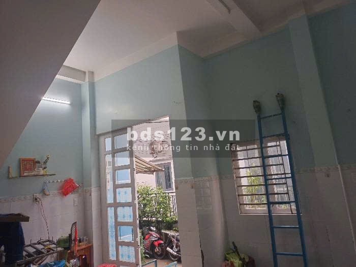 Bán Nhà Quốc Lộ 13, Hiệp Bình Phước, Thủ Đức, DT 36m2 4 tầng chỉ có 5.4 tỷ