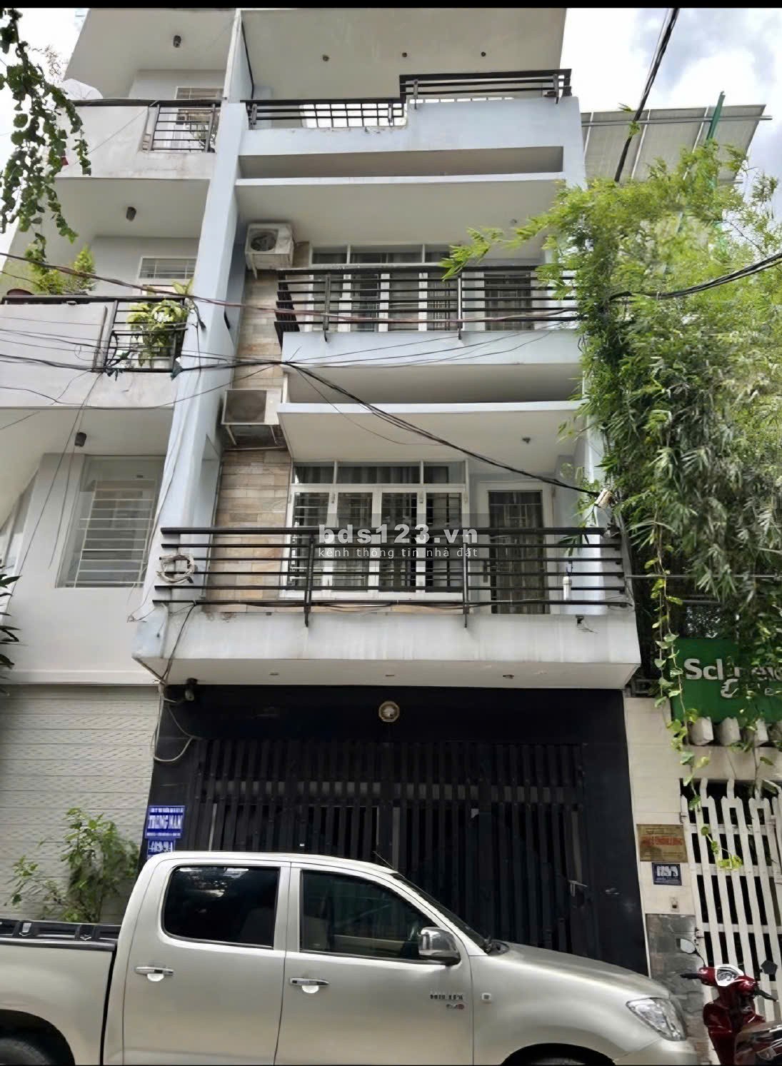 Bán nhà Bình Tân vị trí đẹp, đường rộng