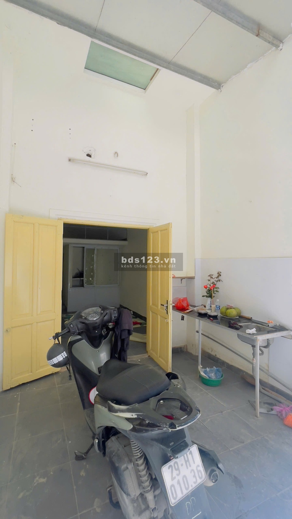 Chủ nhà nhờ bán nhà cấp 4 thôn Vạn Phúc 3 diện tích 35m2 giá 2,95 tỷ