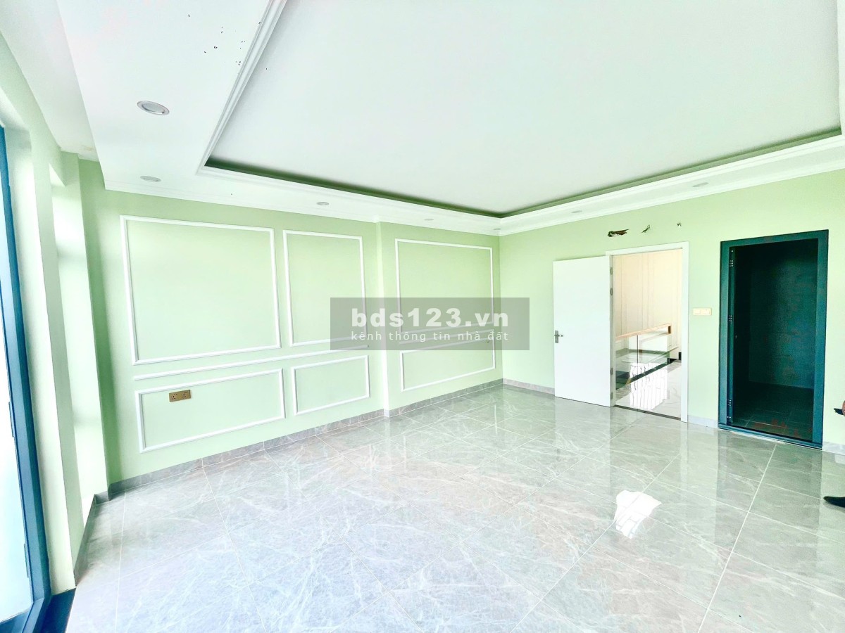 Sở hữu ngay nhà phố xịn sò ngay tại trung tâm thành phố…