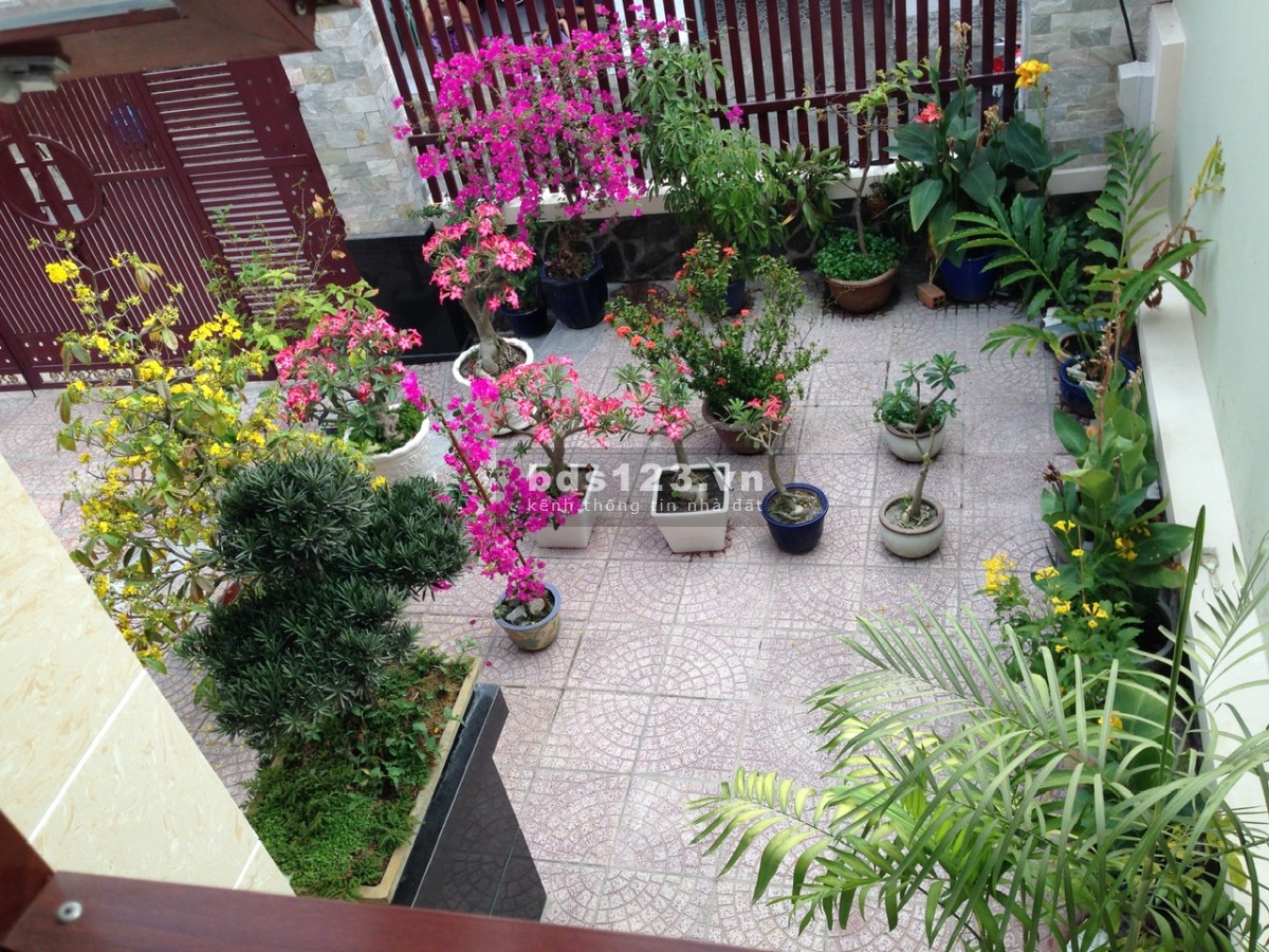 Bán nhà biệt thự mini hiện đại, rất chắc chắn, còn mới,…