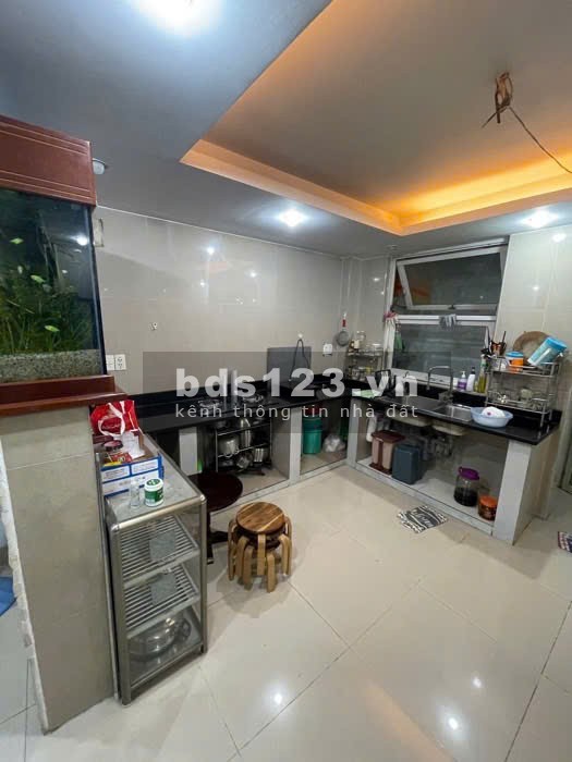 Bán nhà hẻm xe hơi 7m – Xe hơi ngủ trong nhà!