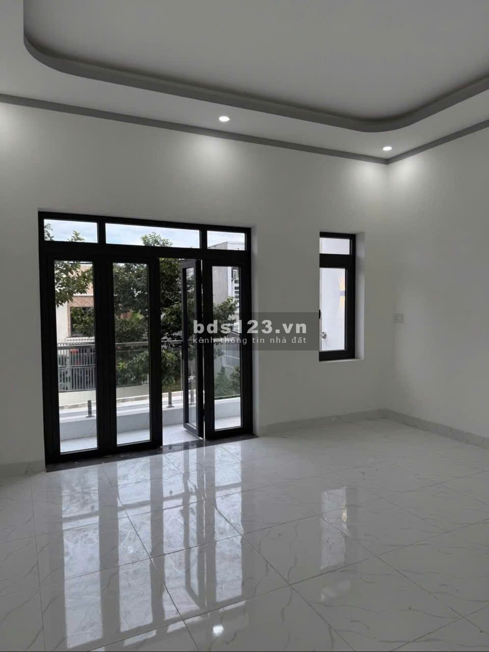 Bán nhà siêu rộng TP. Tân An, Long AN 70m2 Giá 2 tỷ 4
