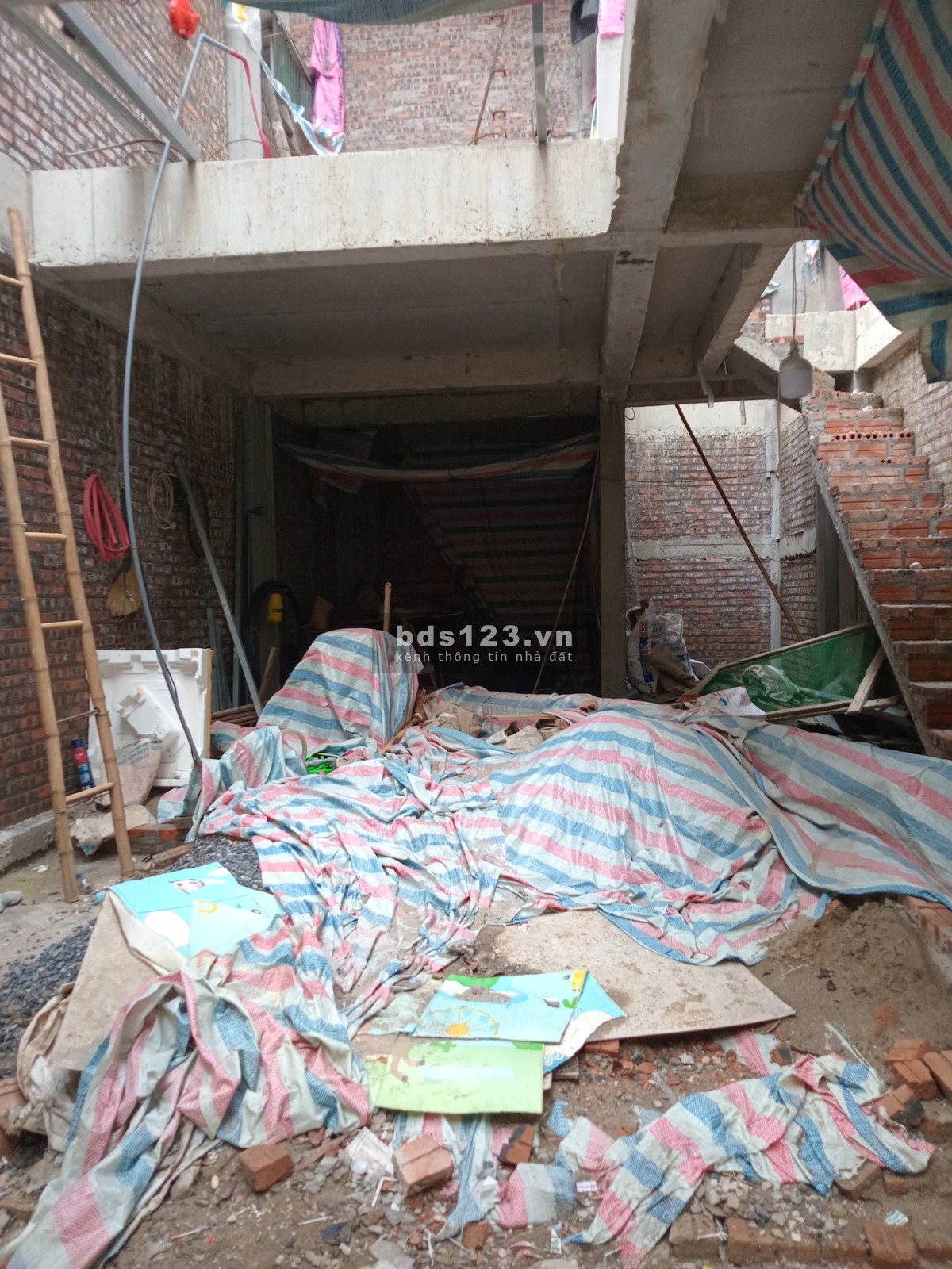 Chính chủ bán: miếng đất 40m2 ở vị trí đắc địa để…