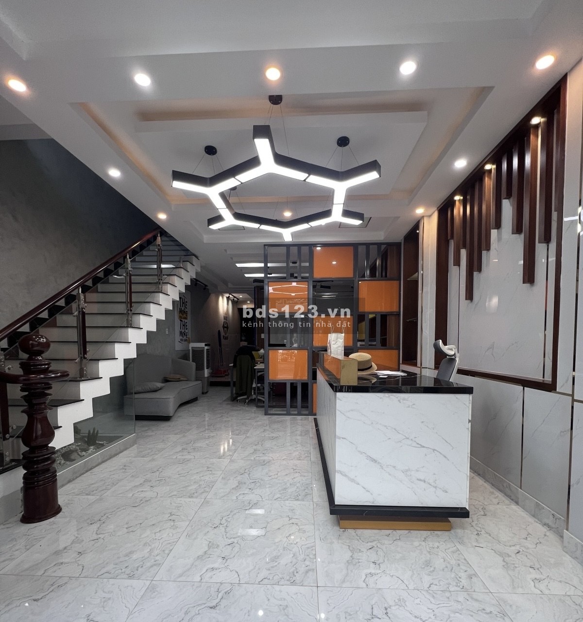 Bán Gấp Nhà Mặt Tiền – Viêw Sông – GIÁ CHỈ 11.8 TỶ –…