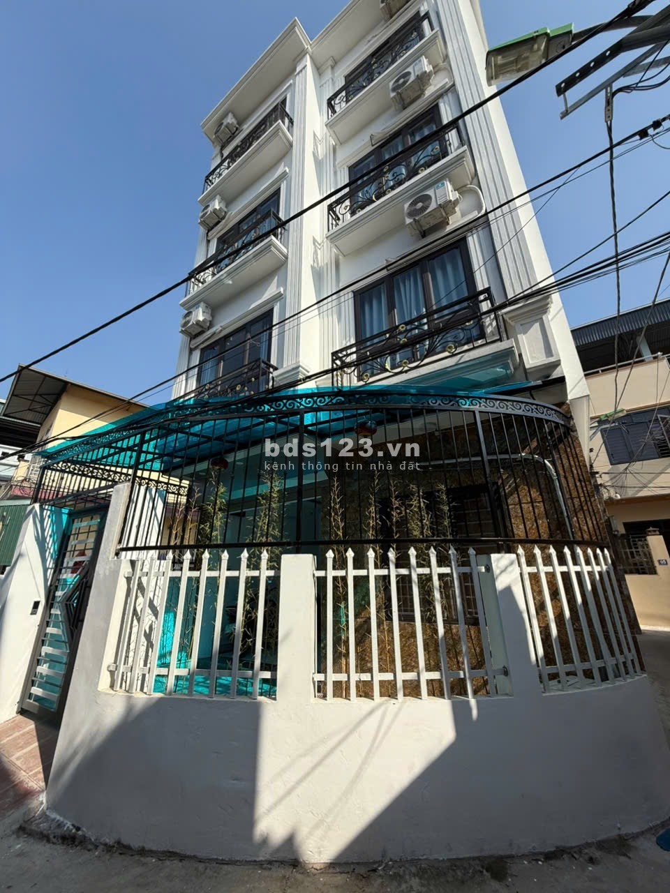 Bán nhà Ngọc hồi 62m x 4 tầng giá 8,5 tỷ có thương lượng