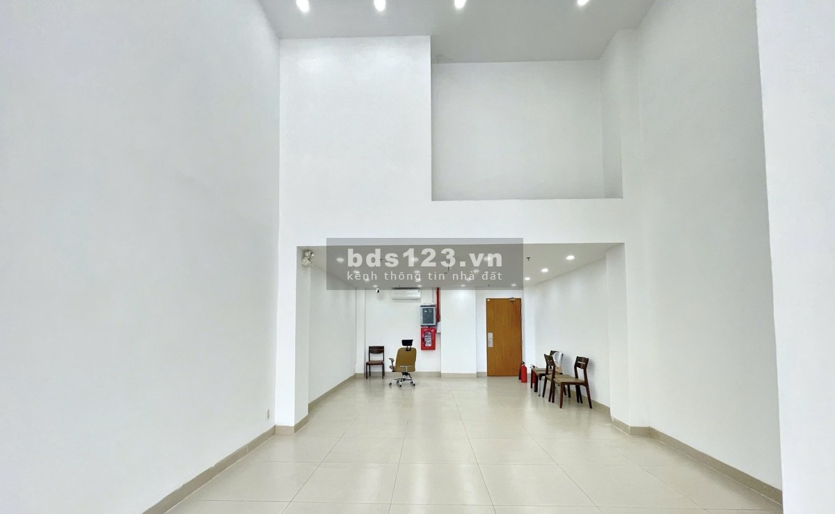 Mặt bằng nhà mặt phố, DT 80m², số 71 Bạch Đằng, Bình…