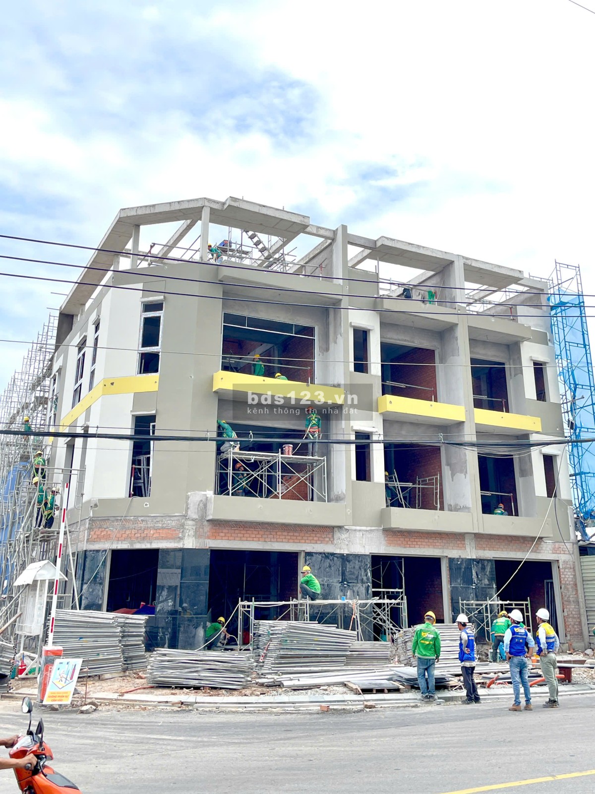 Bán nhà phố liền kề Bcons Eden Park – Cơ hội sở hữu nhà phố cao cấp tại Dĩ An