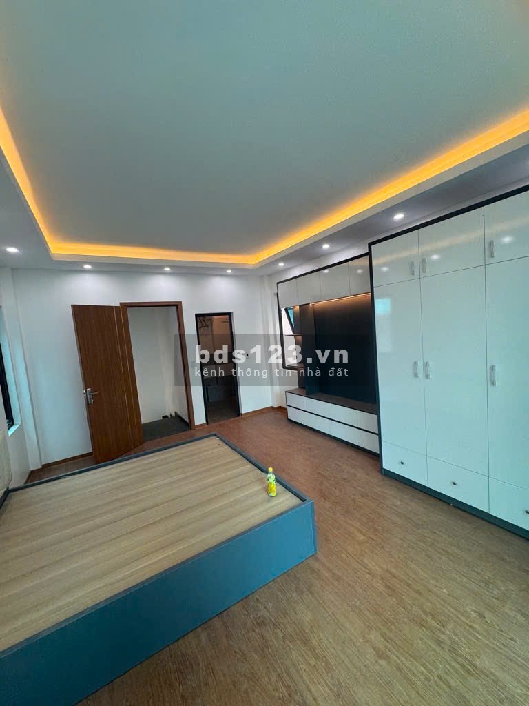 Nhà Văn Trì Bắc Từ Liêm - 42m2 - Mt: 4m - Ngõ rộng ô tô - Giá…