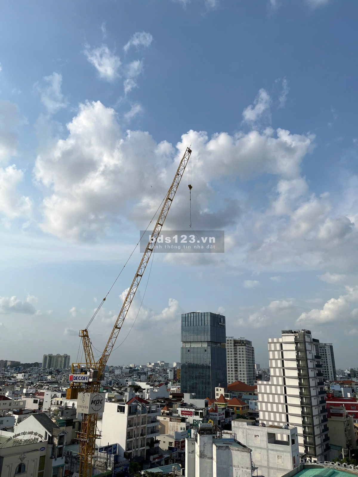 Chính chủ cho thuê văn phòng sàn siêu đẹp, view rất thoáng,…