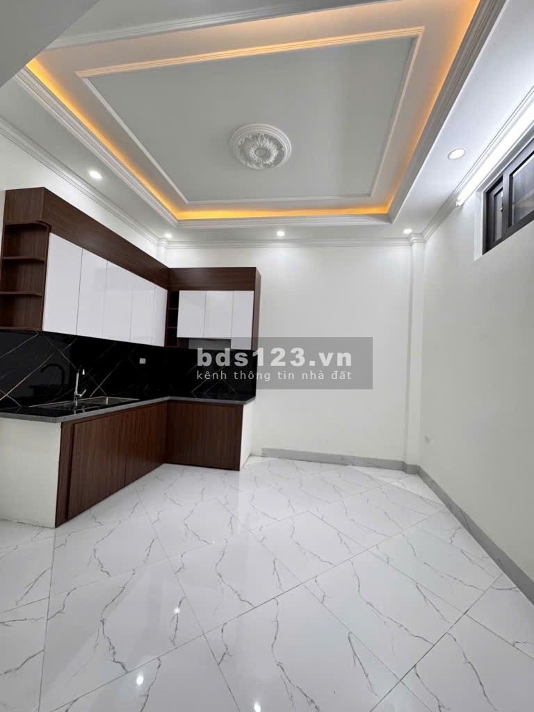 Bán nhà chính chủ - Mễ Trì – Gần phố – Full nội thất…