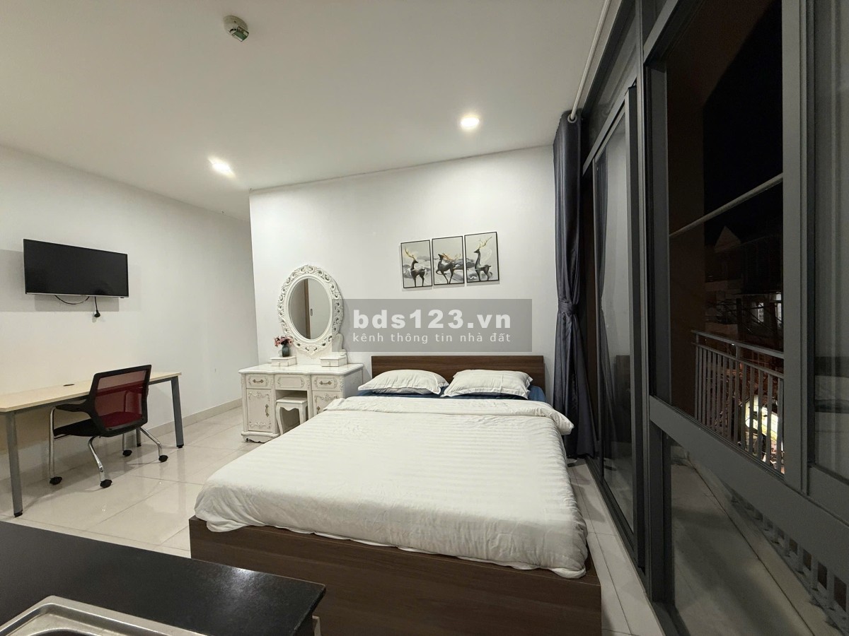 Cho thuê căn hộ studio ngay trung tâm cách sân bay 5 phút