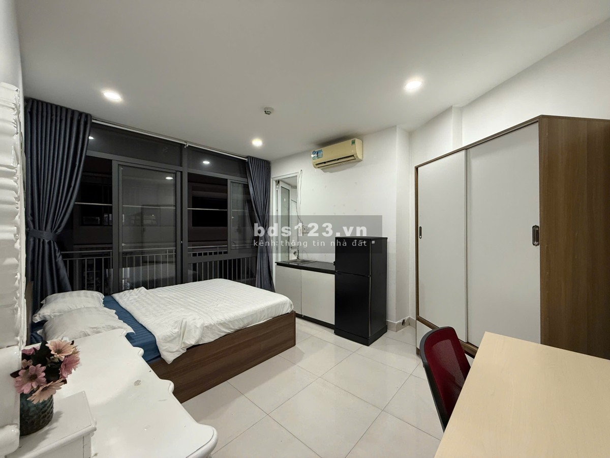 Cho thuê căn hộ studio ngay trung tâm cách sân bay 5 phút