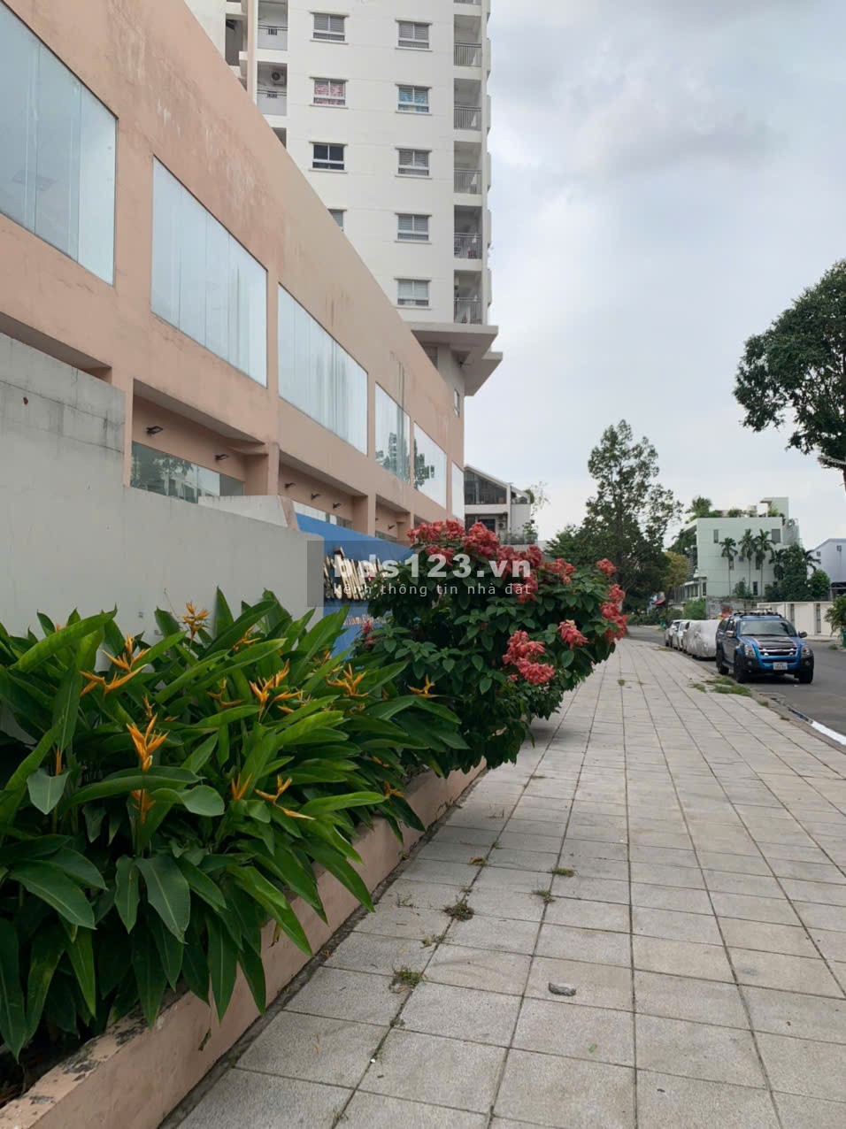 Suất thanh lý NOXH ( Blusky Tower ) 57m2, 2pn, 2wc, giá 2.1 tỷ