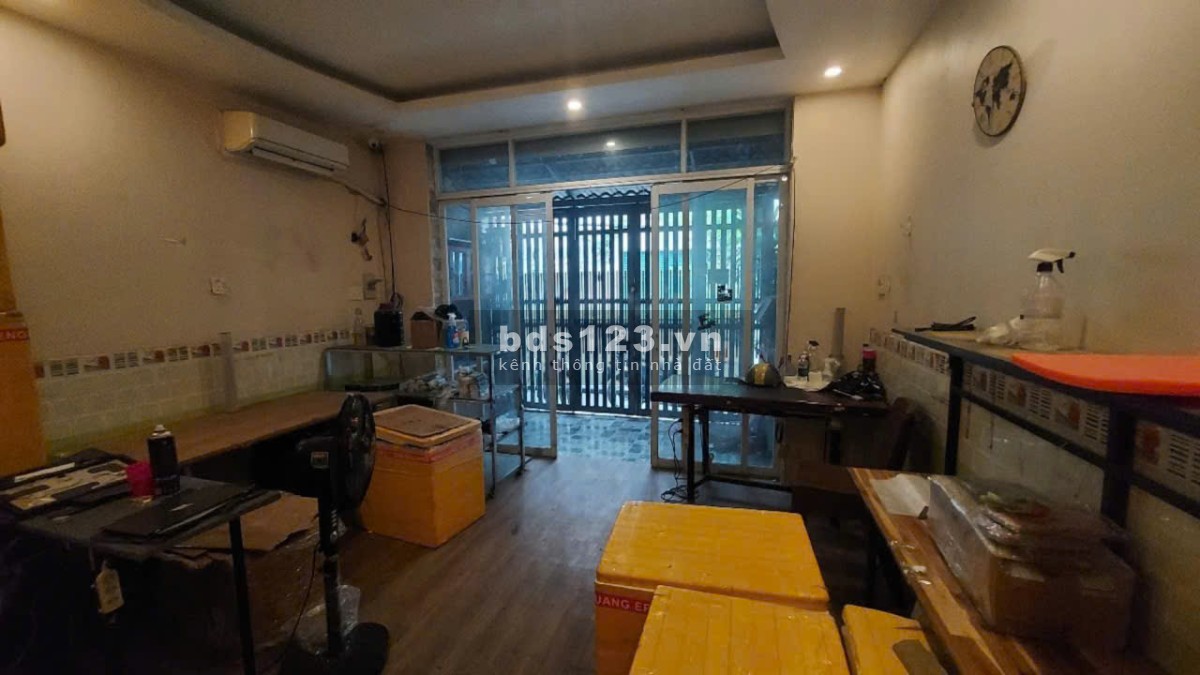 Nhà đường Tam Đảo - Trung tâm Q10 - Giá 8 tỷ