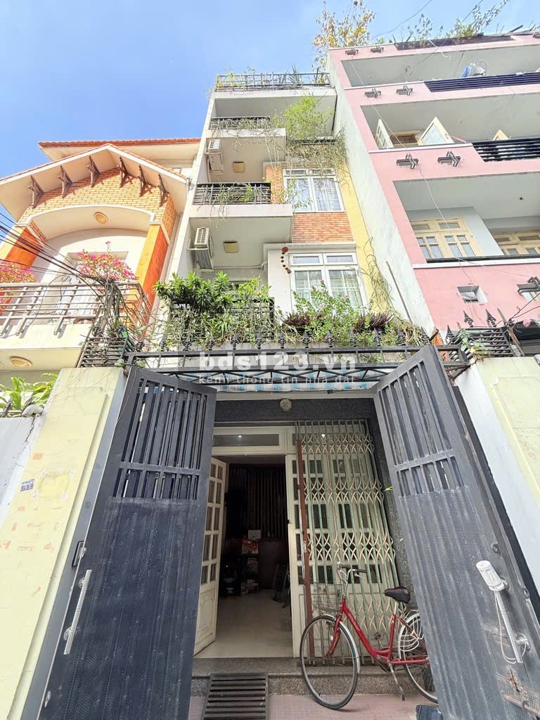 Nhà hẻm xe hơi 5m - Tô Hiến Thành Q10 – 62m² - Khoảng 13.8 tỷ