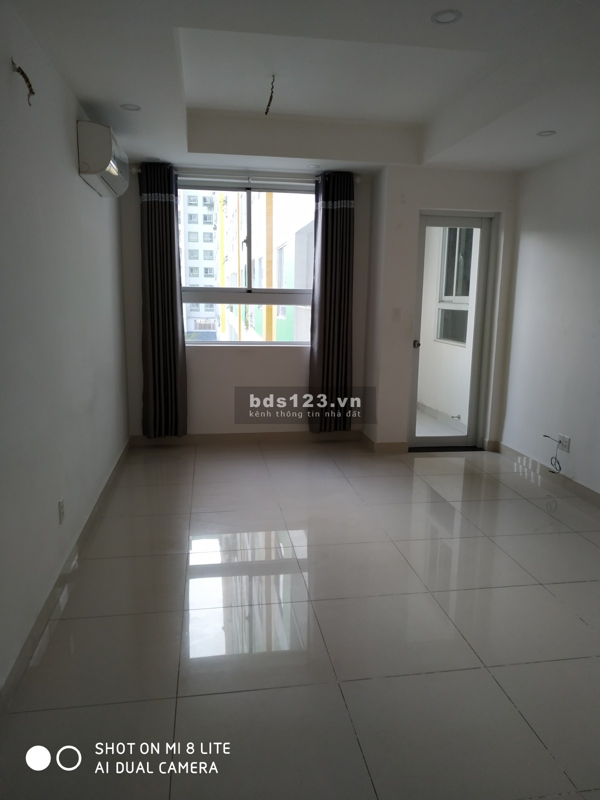 Căn hộ 18-3a tầng 3 block a Melody Âu Cơ 2pn 2wc view hồ bơi