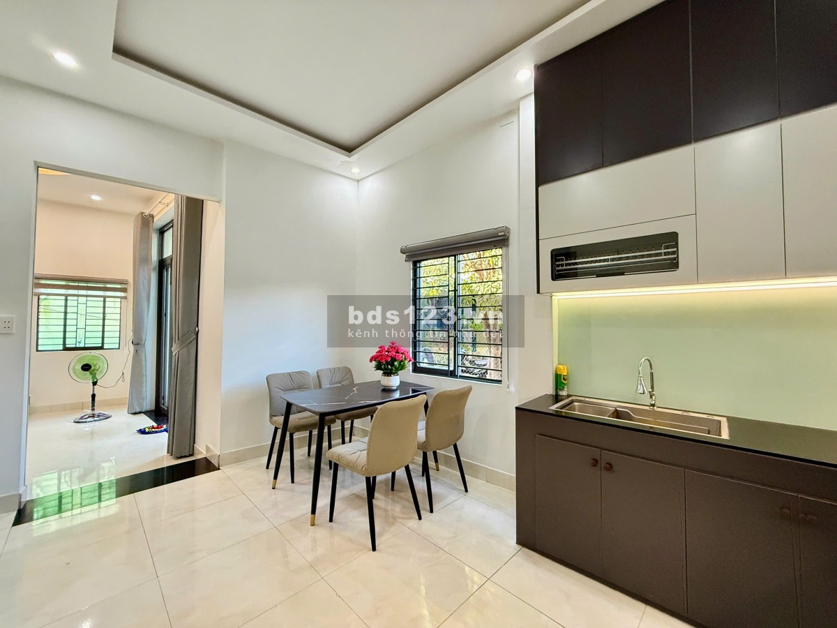Bán nhà 2 tầng mê đúc – 2 mặt kiệt ô tô – Lê Đình Kỵ